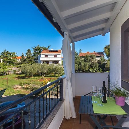 Charming Apartments Dodo Krk Town Exterior foto