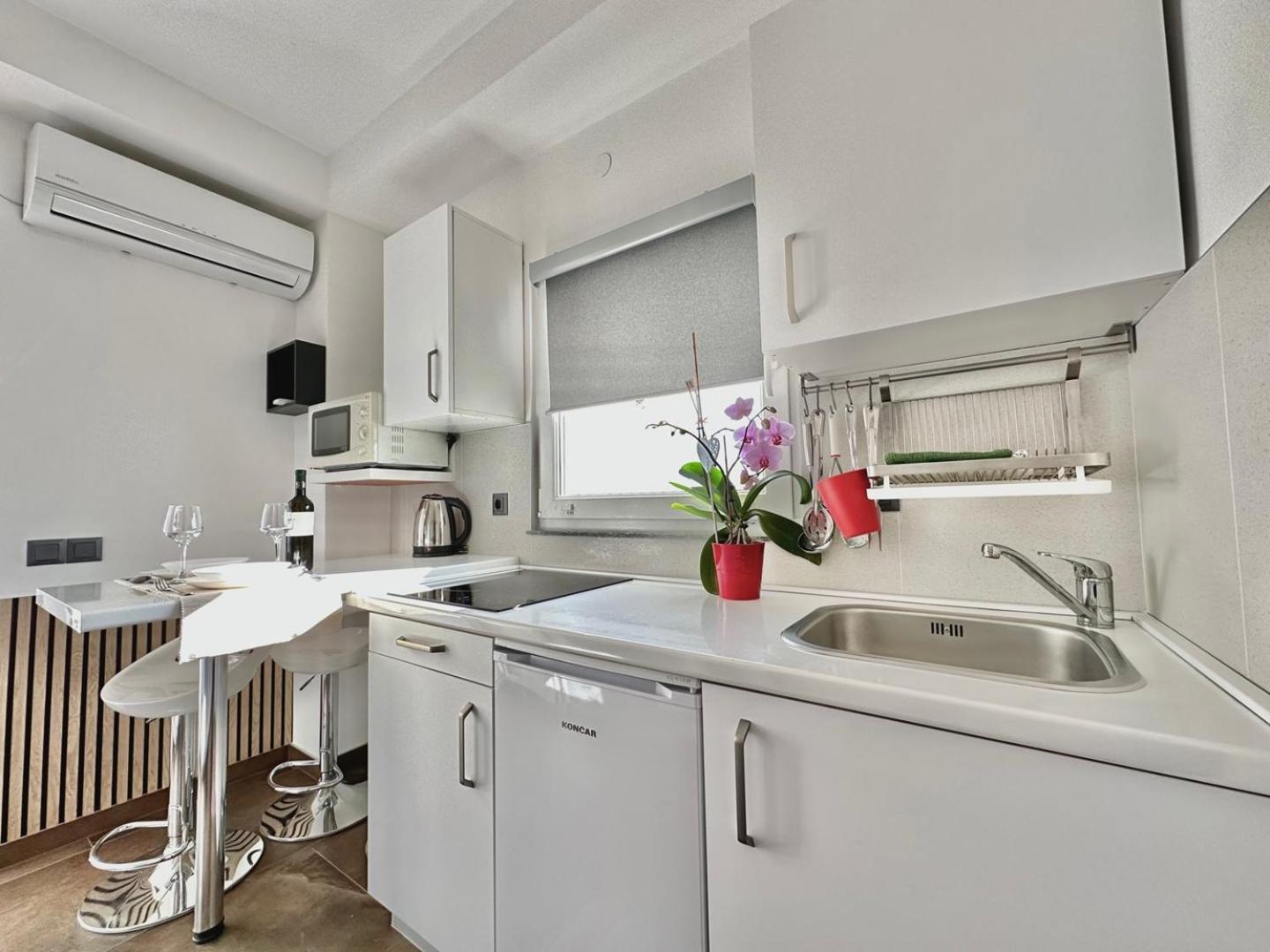 Charming Apartments Dodo Krk Town Exterior foto